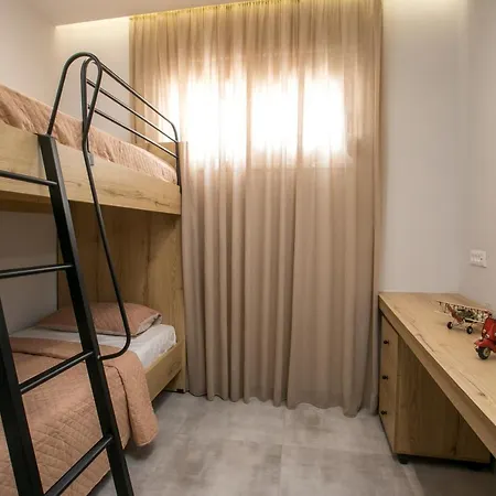 Casa Antonis - Modern Near Faliraki Apartment Kalithies