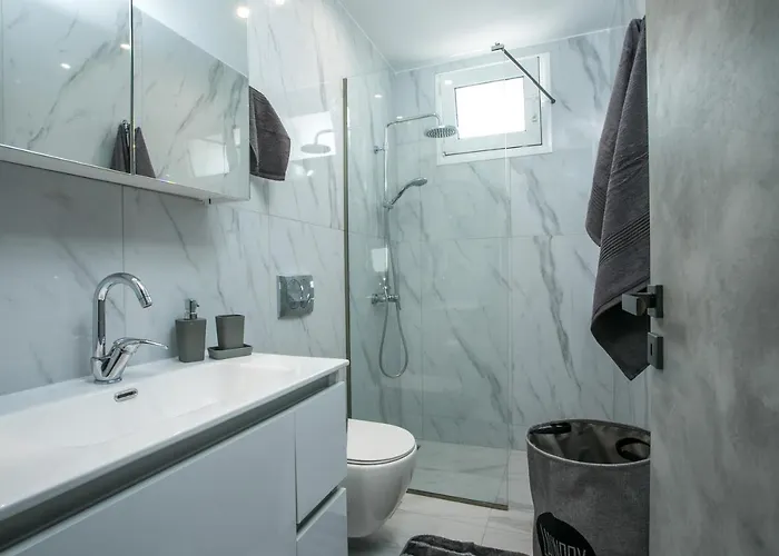 Casa Antonis - Modern With Jacuzzi Near Faliraki Kalithies