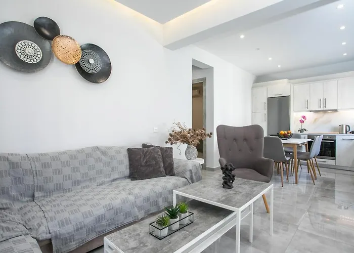 Casa Antonis - Modern With Jacuzzi Near Faliraki