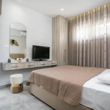 Casa Antonis - Modern Near Faliraki Апартаменты Калитиес
