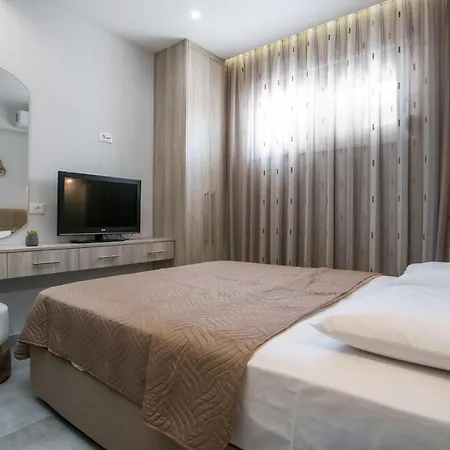 Casa Antonis - Modern With Jacuzzi Near Faliraki Appartement *